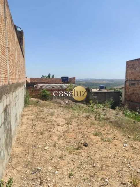 Foto 2 de Terreno / Lote à venda, 250m2 em Sarzedo - MG