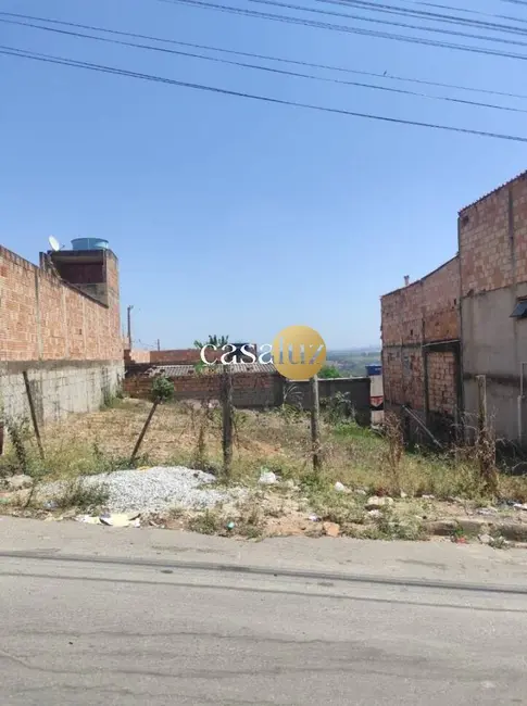 Foto 1 de Terreno / Lote à venda, 250m2 em Sarzedo - MG