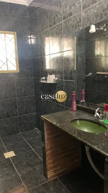 Foto 7 de Casa com 6 quartos à venda, 363m2 em Centro, Sarzedo - MG