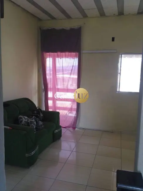 Foto 4 de Casa com 2 quartos à venda, 60m2 em Sarzedo - MG