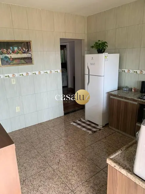 Foto 3 de Casa com 3 quartos à venda, 260m2 em Sarzedo - MG