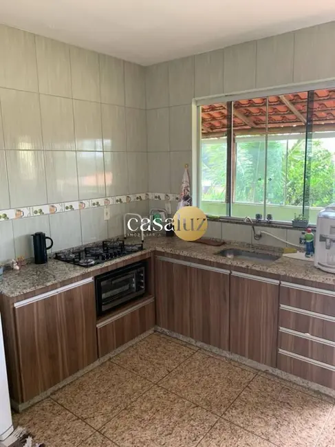 Foto 1 de Casa com 3 quartos à venda, 260m2 em Sarzedo - MG