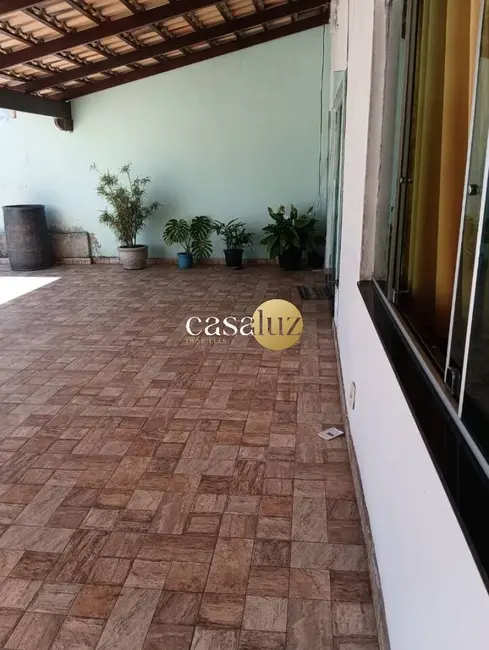 Foto 6 de Casa com 3 quartos à venda, 360m2 em Sarzedo - MG