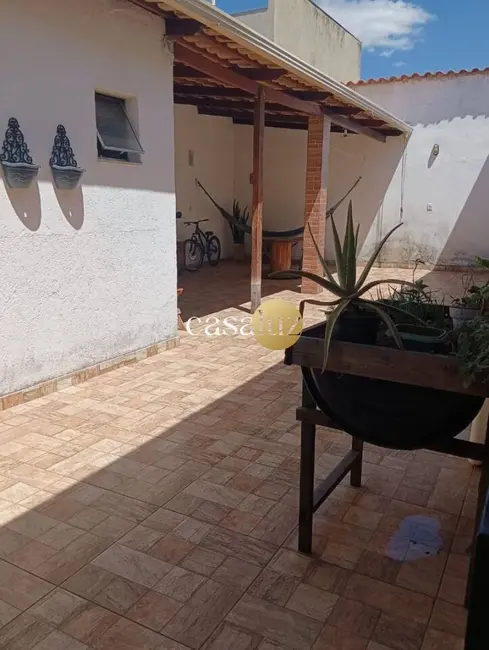 Foto 4 de Casa com 3 quartos à venda, 360m2 em Sarzedo - MG