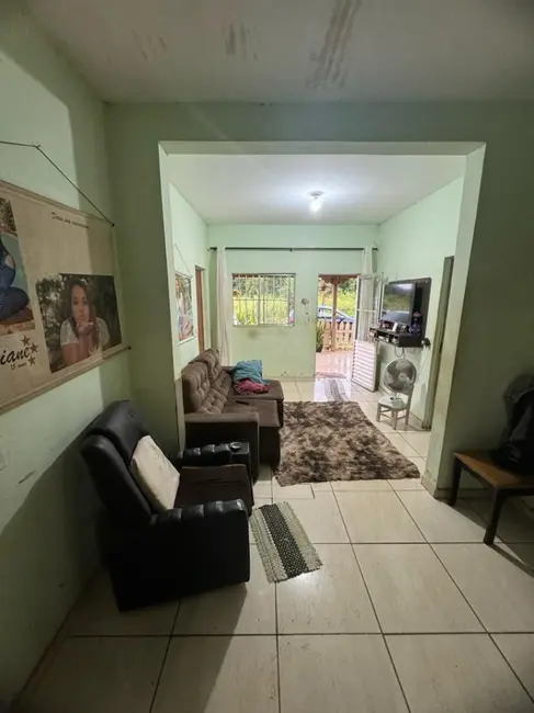 Foto 5 de Chácara com 3 quartos à venda, 1780m2 em Bandeirinhas, Betim - MG