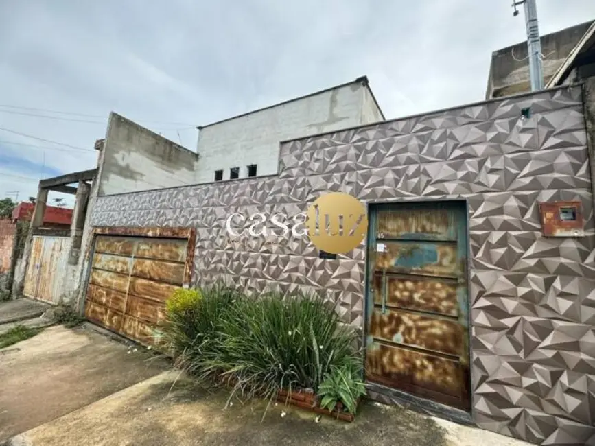 Foto 1 de Casa com 3 quartos à venda, 220m2 em Contagem - MG