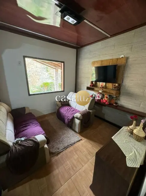 Casa com 2 quartos à venda, 2000m2 em Brumadinho - MG - imagem 8 Foto 8 de Casa com 2 quartos à venda, 2000m2 em Brumadinho - MG