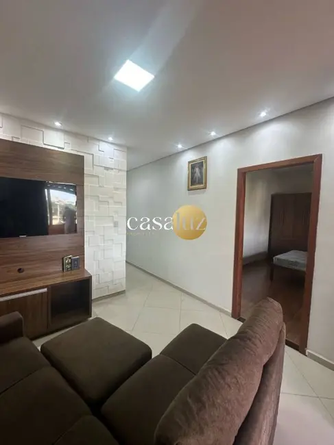 Foto 6 de Casa com 3 quartos à venda em Sarzedo - MG