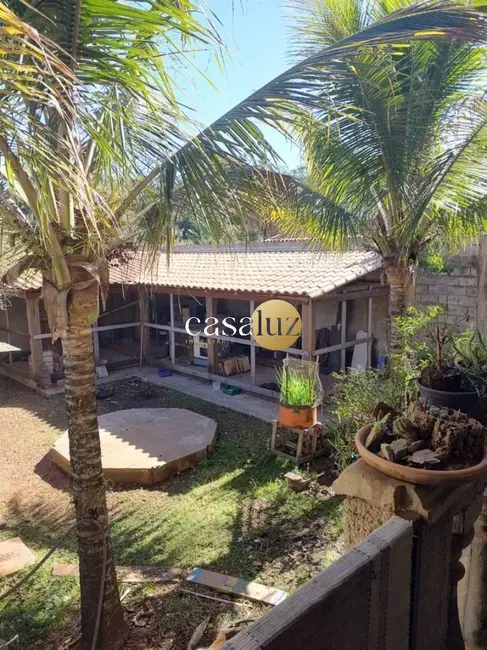 Foto 3 de Casa com 3 quartos à venda, 360m2 em Sarzedo - MG