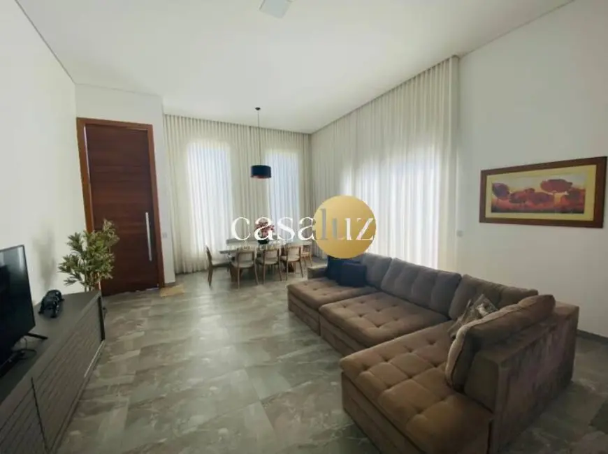 Foto 7 de Casa com 4 quartos à venda, 1028m2 em Sarzedo - MG