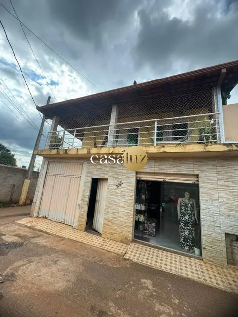 Foto 2 de Casa com 5 quartos à venda em Mario Campos - MG
