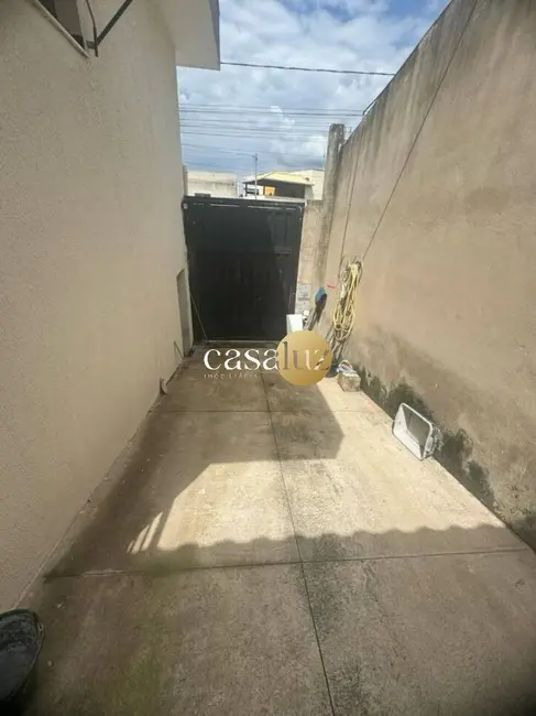 Foto 2 de Casa com 2 quartos à venda, 250m2 em Sarzedo - MG