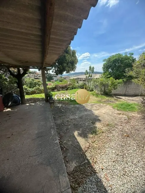 Foto 3 de Casa com 2 quartos à venda, 360m2 em Sarzedo - MG