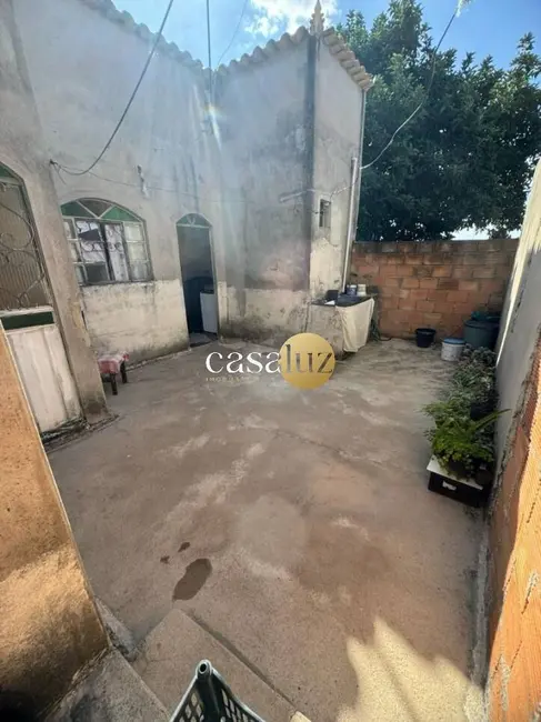 Foto 1 de Casa com 2 quartos à venda em Ibirite - MG