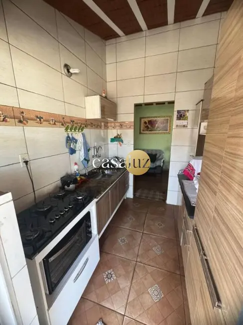 Foto 6 de Casa com 3 quartos à venda, 320m2 em Sarzedo - MG