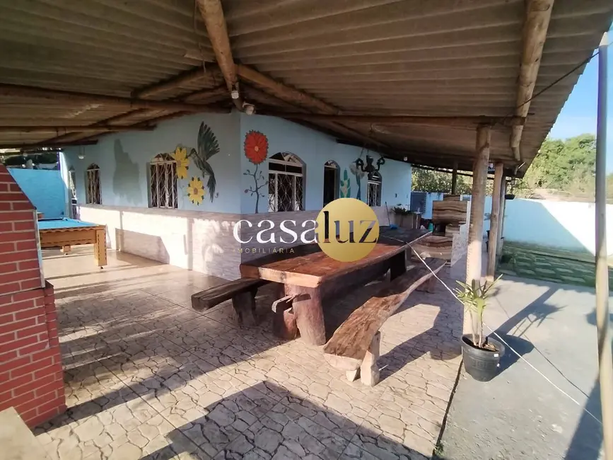 Foto 4 de Chácara com 3 quartos à venda, 1596m2 em Colônia Santa Isabel, Betim - MG