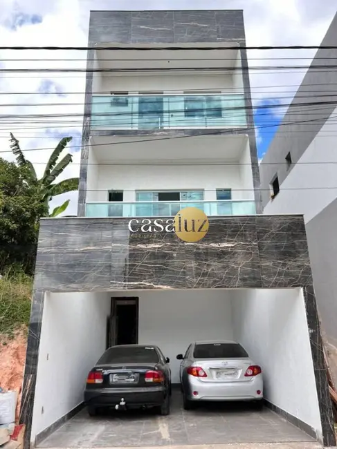 Casa com 3 quartos à venda, 120m2 em Sarzedo - MG - imagem 1 Foto 1 de Casa com 3 quartos à venda, 120m2 em Sarzedo - MG