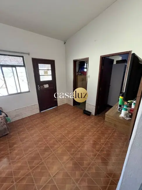 Foto 2 de Casa com 3 quartos à venda, 240m2 em Belo Horizonte - MG