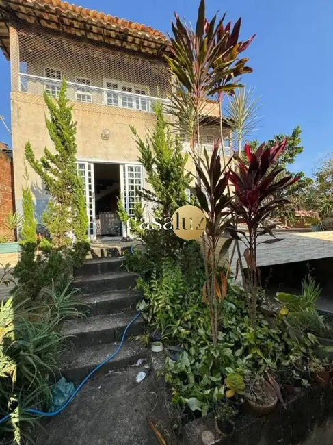 Foto 2 de Casa com 4 quartos à venda, 189m2 em Sarzedo - MG