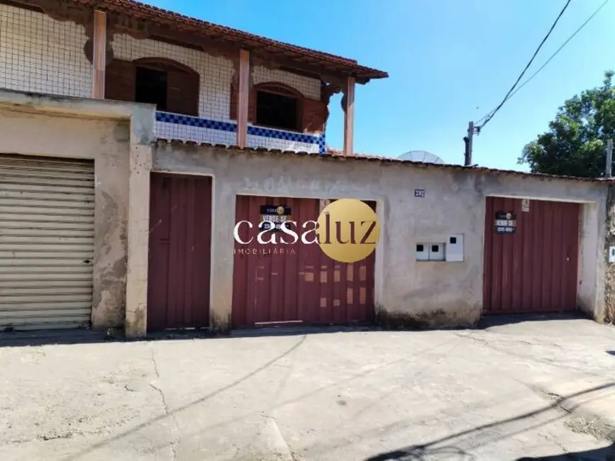 Casa com 7 quartos à venda, 207m2 em Olaria (Barreiro), Belo Horizonte - MG - imagem 2 Foto 2 de Casa com 7 quartos à venda, 207m2 em Olaria (Barreiro), Belo Horizonte - MG