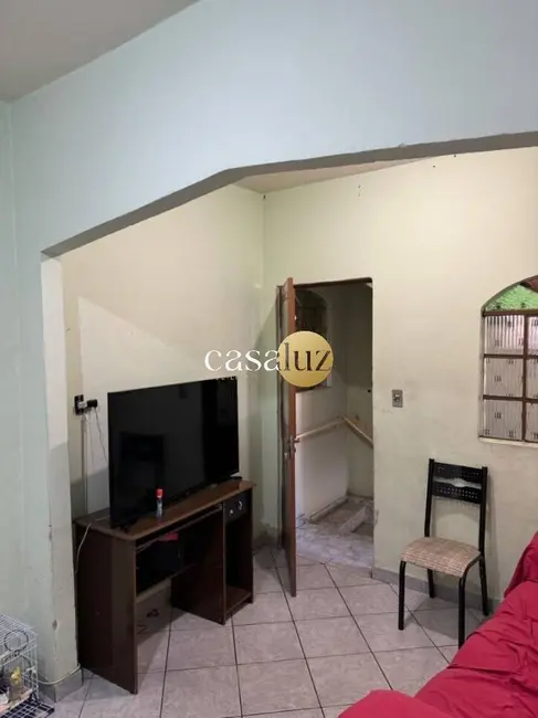 Casa com 3 quartos à venda, 220m2 em Belo Horizonte - MG - imagem 3 Foto 3 de Casa com 3 quartos à venda, 220m2 em Belo Horizonte - MG