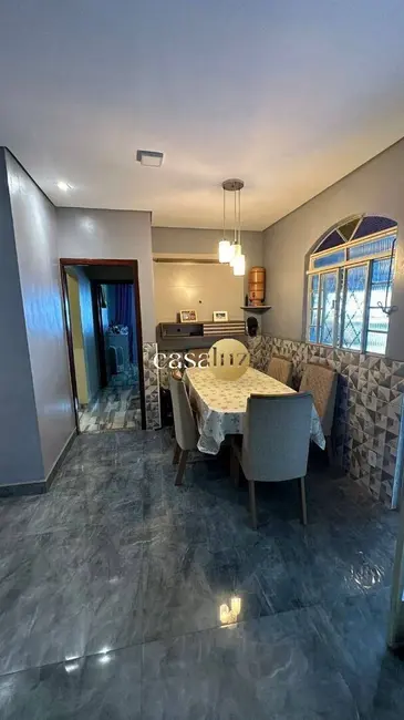 Foto 8 de Casa com 3 quartos à venda, 210m2 em Sarzedo - MG