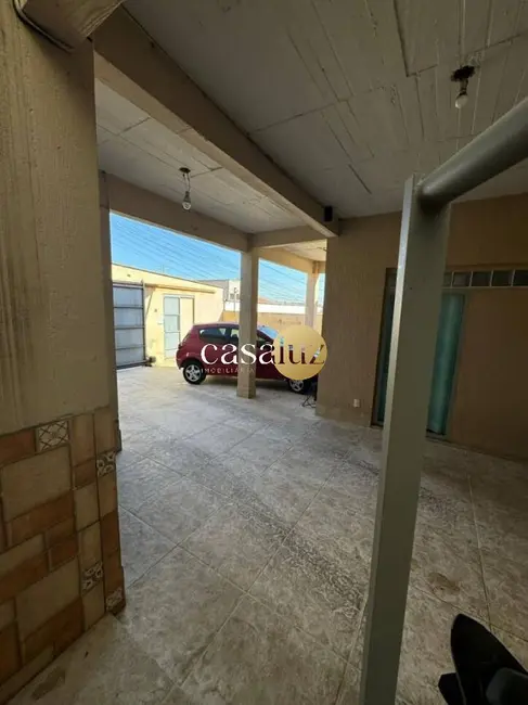 Casa com 4 quartos à venda, 180m2 em São Pedro, Ibirite - MG - imagem 6 Foto 6 de Casa com 4 quartos à venda, 180m2 em São Pedro, Ibirite - MG
