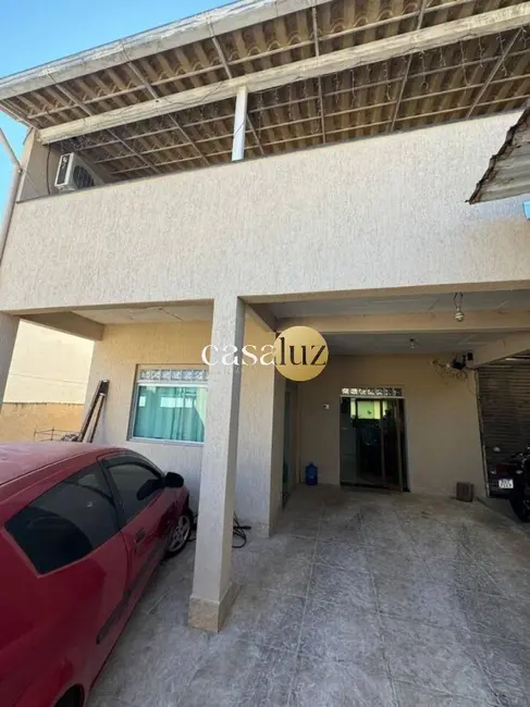 Casa com 4 quartos à venda, 180m2 em São Pedro, Ibirite - MG - imagem 2 Foto 2 de Casa com 4 quartos à venda, 180m2 em São Pedro, Ibirite - MG