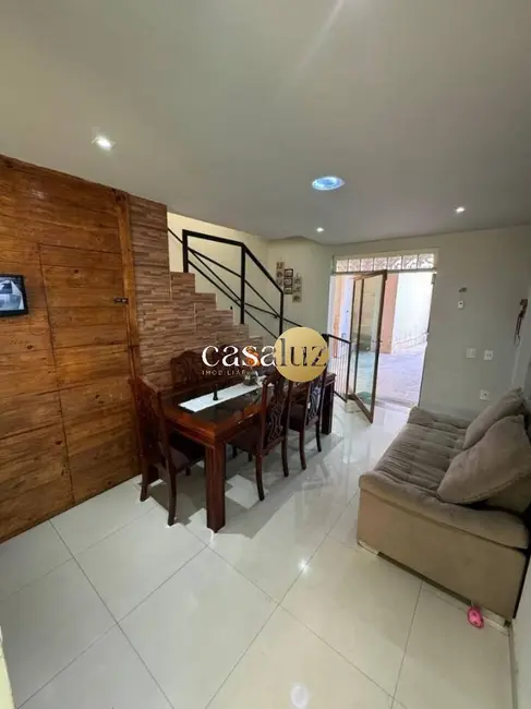 Casa com 4 quartos à venda, 180m2 em São Pedro, Ibirite - MG - imagem 9 Foto 9 de Casa com 4 quartos à venda, 180m2 em São Pedro, Ibirite - MG