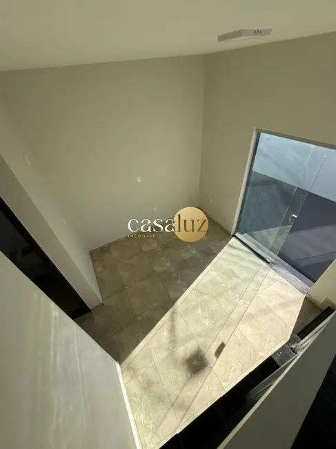 Foto 6 de Casa com 2 quartos à venda, 60m2 em Sarzedo - MG