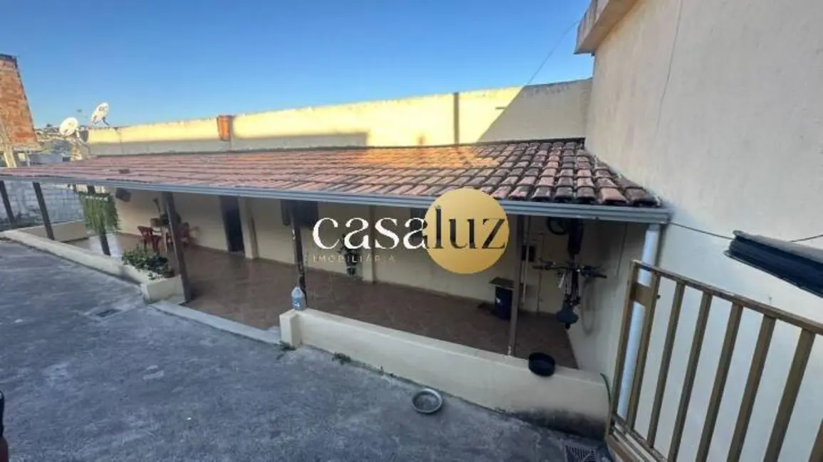 Foto 1 de Casa com 3 quartos à venda, 690m2 em Ibirite - MG