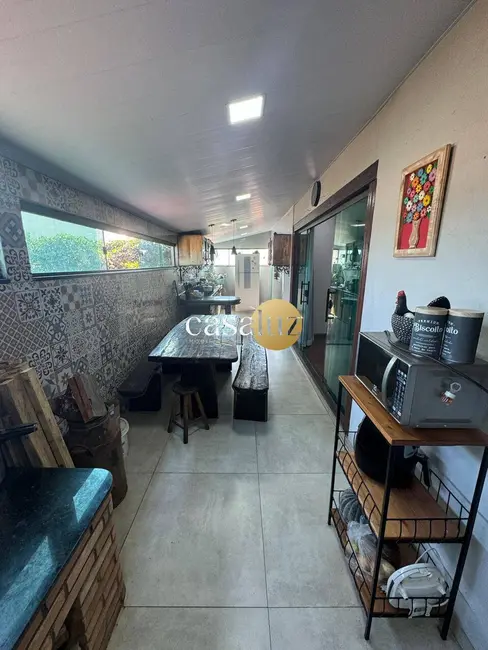 Casa com 4 quartos à venda, 360m2 em Marilândia, Belo Horizonte - MG - imagem 6 Foto 6 de Casa com 4 quartos à venda, 360m2 em Marilândia, Belo Horizonte - MG