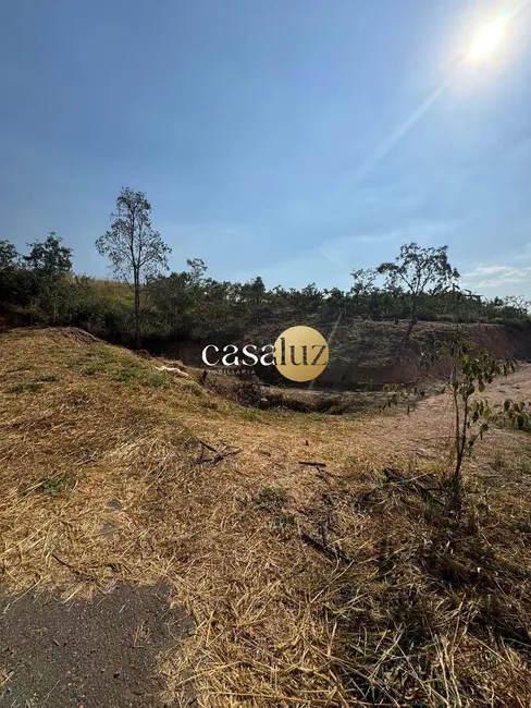 Terreno / Lote à venda, 460m2 em Jardim Rosário, Ibirite - MG - imagem 8 Foto 8 de Terreno / Lote à venda, 460m2 em Jardim Rosário, Ibirite - MG