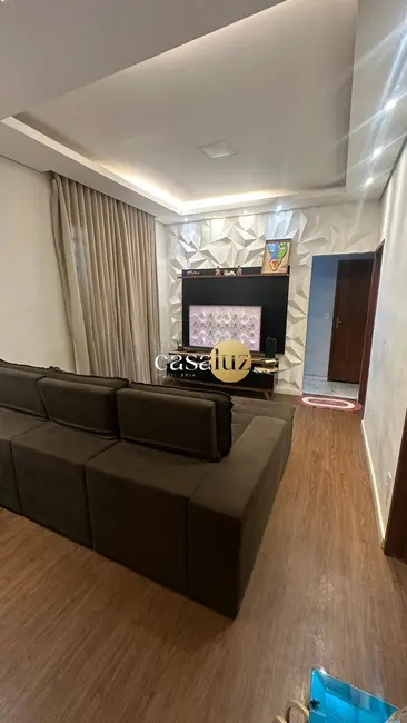 Foto 5 de Casa com 3 quartos à venda, 266m2 em Sarzedo - MG