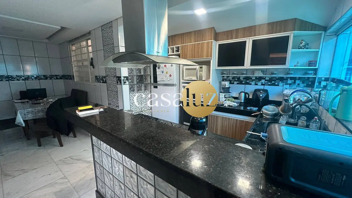 Foto 9 de Casa com 3 quartos à venda, 266m2 em Sarzedo - MG