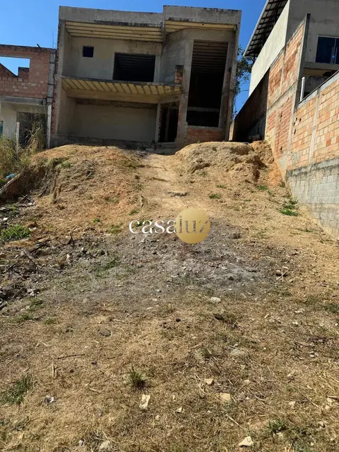 Foto 3 de Casa com 4 quartos à venda, 360m2 em Sarzedo - MG