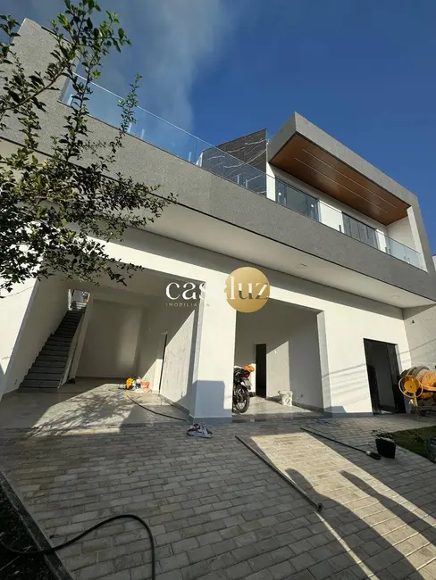 Foto 3 de Casa com 3 quartos à venda, 360m2 em Sarzedo - MG