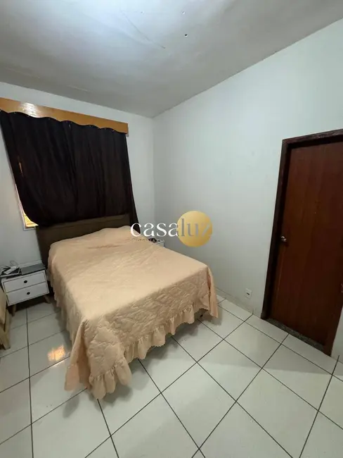 Foto 8 de Casa com 6 quartos à venda, 306m2 em Sarzedo - MG