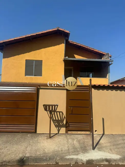Foto 1 de Casa com 6 quartos à venda, 306m2 em Sarzedo - MG