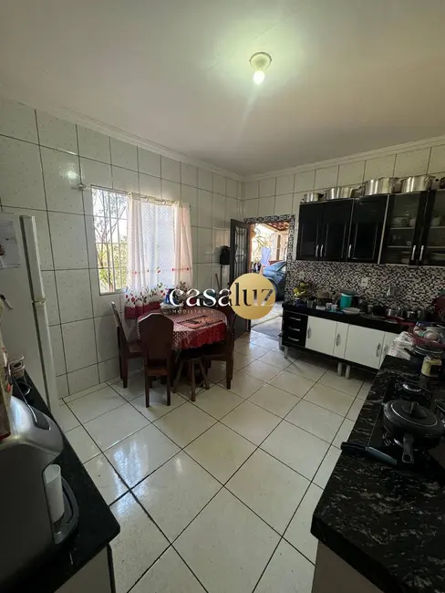 Foto 6 de Casa com 6 quartos à venda, 306m2 em Sarzedo - MG