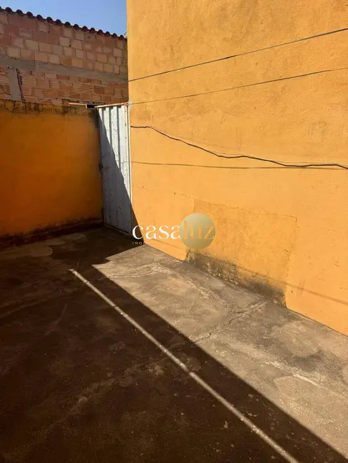 Foto 3 de Casa com 6 quartos à venda, 306m2 em Sarzedo - MG