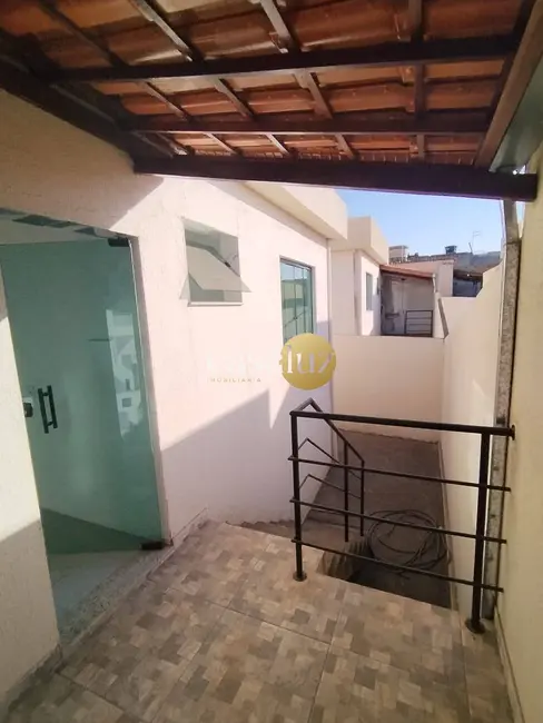 Casa com 2 quartos à venda, 150m2 em Sarzedo - MG - imagem 5 Foto 5 de Casa com 2 quartos à venda, 150m2 em Sarzedo - MG