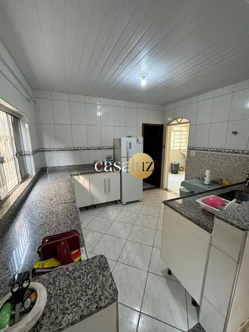 Foto 8 de Casa com 5 quartos à venda, 250m2 em Sarzedo - MG
