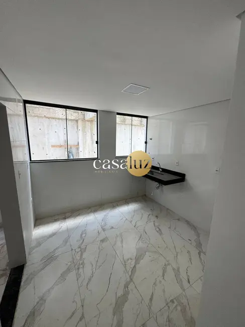 Foto 5 de Apartamento com 2 quartos à venda em Sarzedo - MG