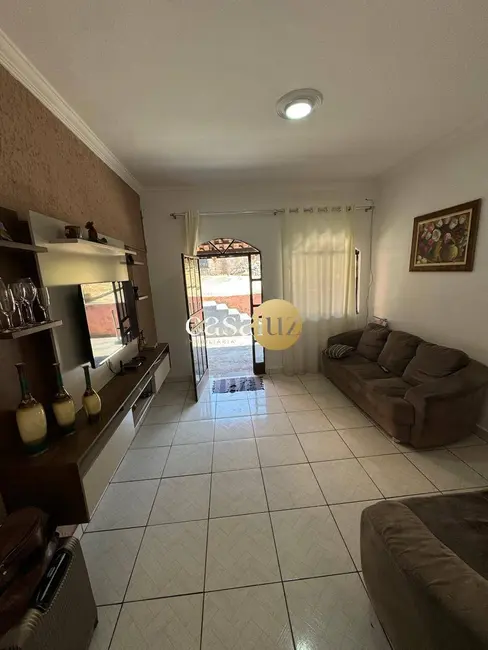 Casa com 3 quartos à venda, 456m2 em Ibirite - MG - imagem 7 Foto 7 de Casa com 3 quartos à venda, 456m2 em Ibirite - MG