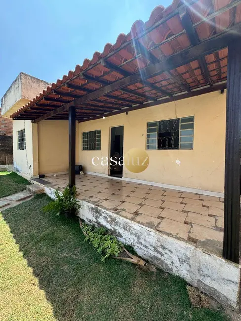 Foto 3 de Casa com 2 quartos à venda, 360m2 em Sarzedo - MG