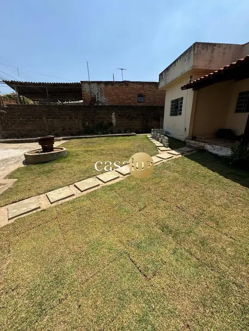 Foto 4 de Casa com 2 quartos à venda, 360m2 em Sarzedo - MG