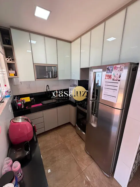 Casa com 3 quartos à venda, 231m2 em Sarzedo - MG - imagem 6 Foto 6 de Casa com 3 quartos à venda, 231m2 em Sarzedo - MG