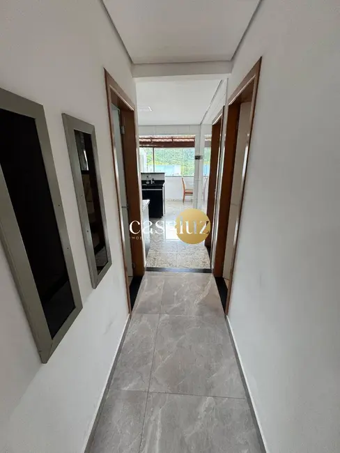 Foto 3 de Casa com 3 quartos à venda, 360m2 em Sarzedo - MG