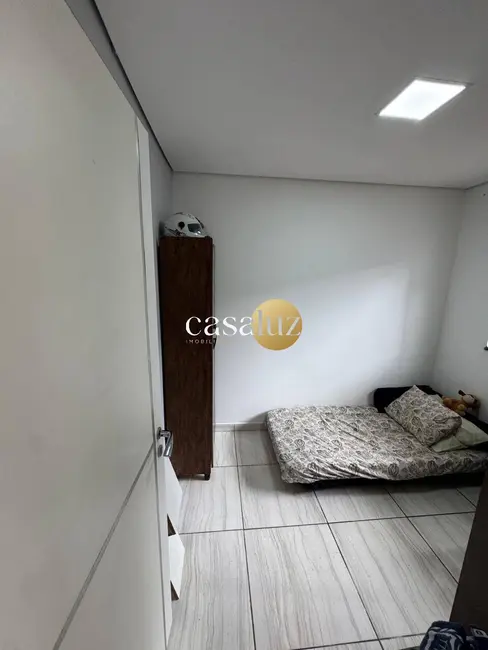 Foto 6 de Casa com 3 quartos à venda, 360m2 em Sarzedo - MG